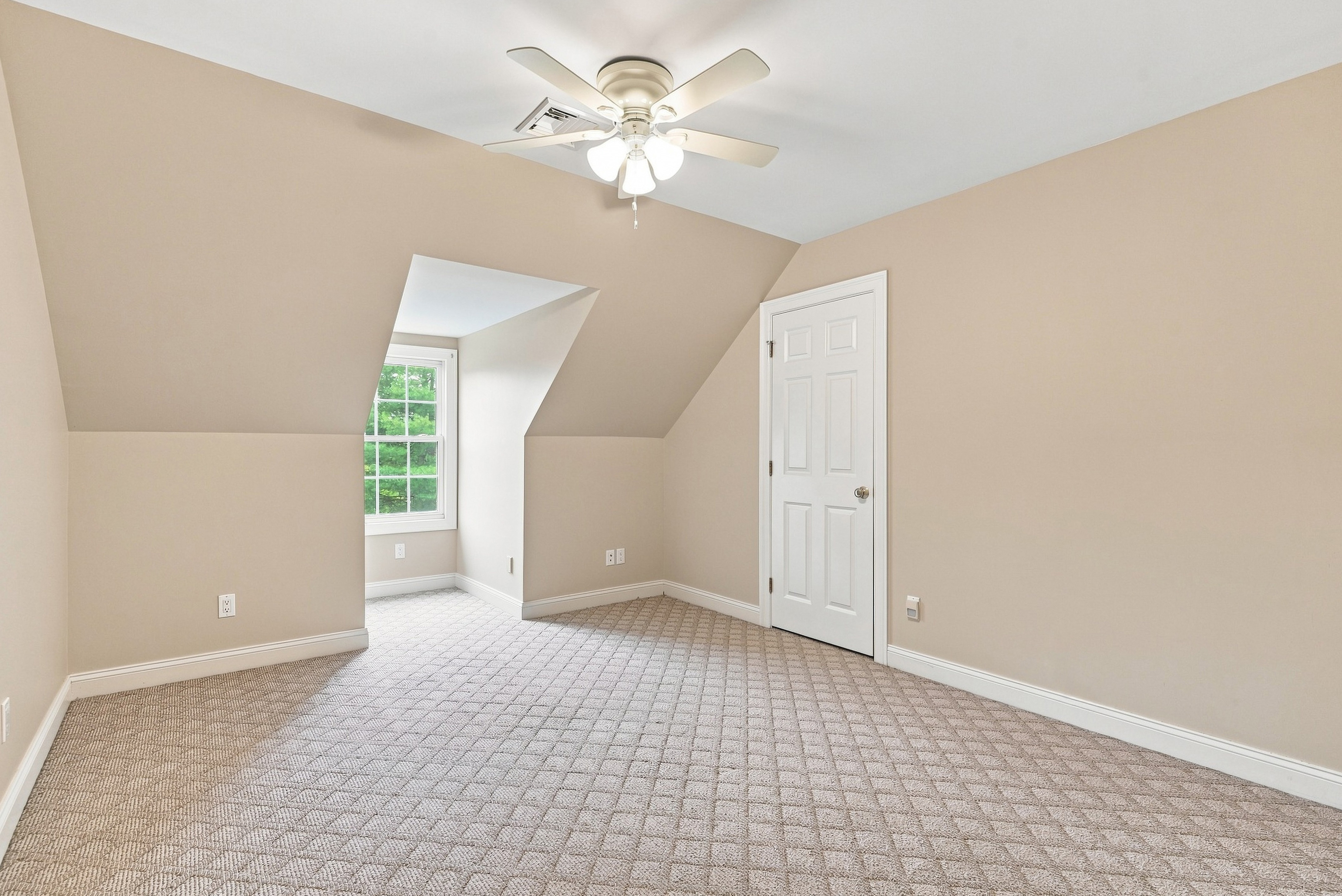 Property View 32
